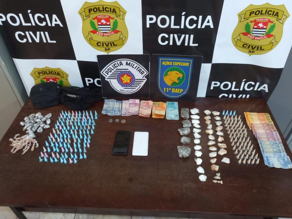 Foto 4 de 4 — Homem é preso por tráfico no Jardim Ponte Alta em Américo